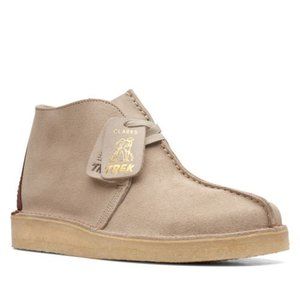 Clarks(r) Desert Trek hi 5o sand suede Chukka Boot